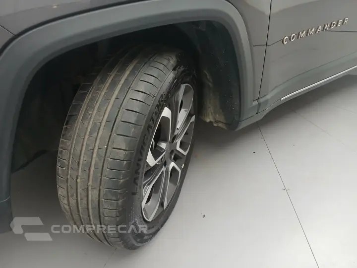 COMMANDER 1.3 T270 TURBO FLEX LIMITED AT6
