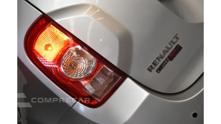 DUSTER - 2.0 DYNAMIQUE 4X2 16V 4P AUTOMÁTICO