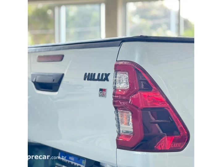 HILUX 2.8 D-4D TURBO DIESEL CD GR-S 4X4 AUTOMÁTICO