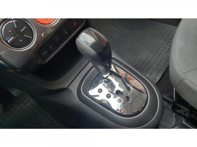 C3 - 1.6 VTI 120 EXCLUSIVE EAT6