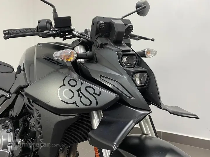 SUZUKI GSX-8S