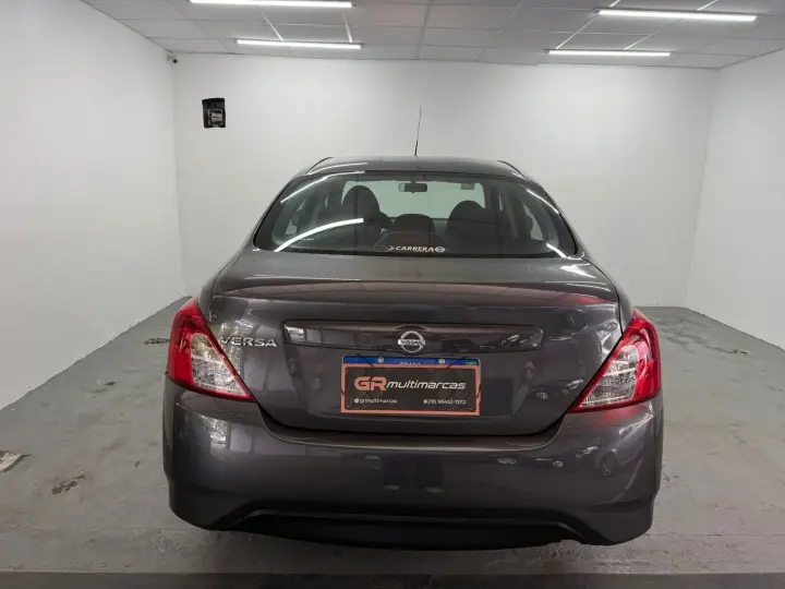 VERSA 1.0 12V FlexStart 4p Mec.