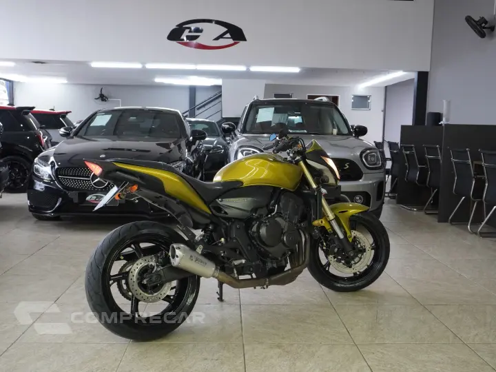 CB 600F HORNET