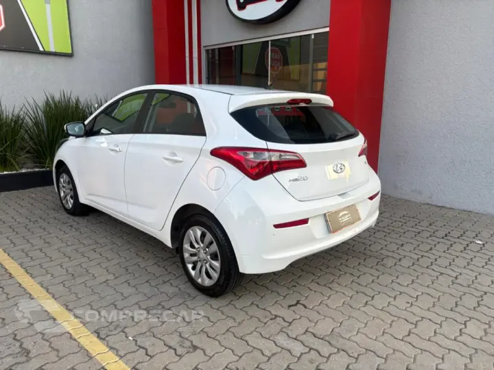 HB20 1.6 COMFORT PLUS 16V FLEX 4P MANUAL
