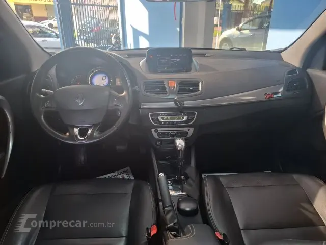 FLUENCE - 2.0 DYNAMIQUE PLUS 16V 4P AUTOMÁTICO