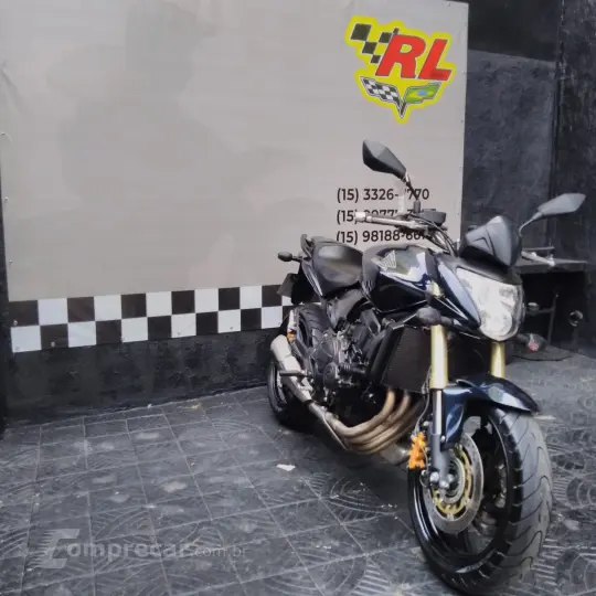 CB 600F HORNET