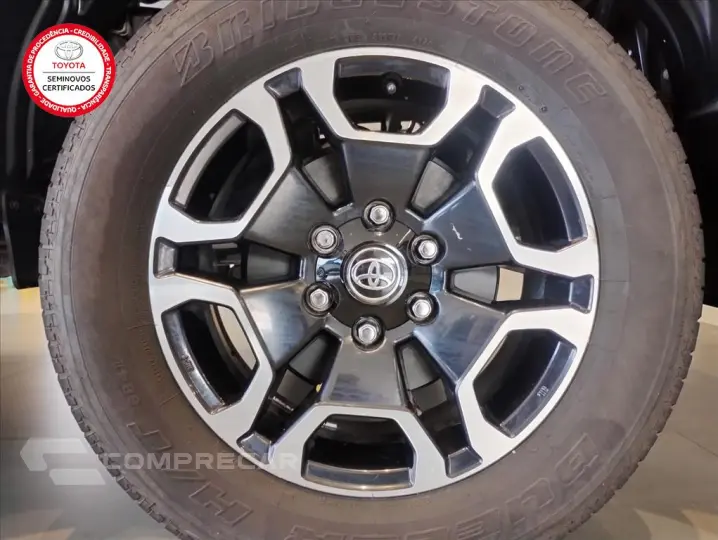 HILUX 2.8 D-4D TURBO DIESEL CD SRX 4X4 AUTOMÁTICO