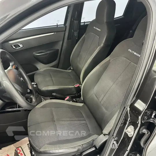 Kwid KWID OUTSIDER 1.0 Flex 12V 5p Mec.