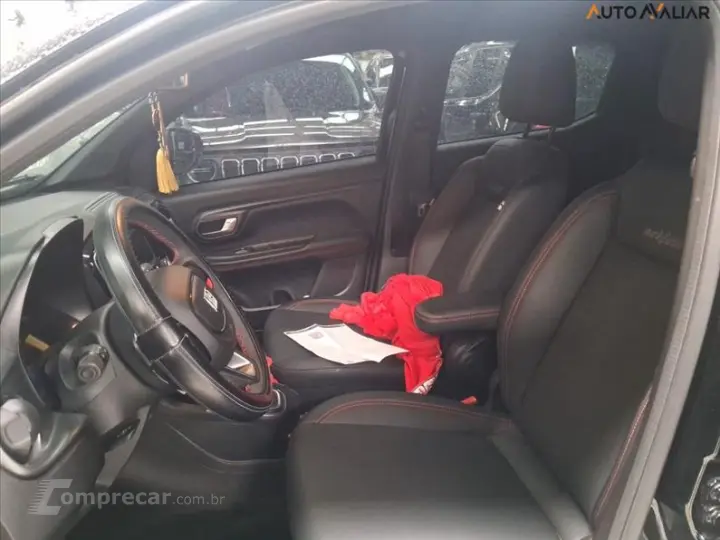 STRADA 1.0 Turbo 200 Ultra CD