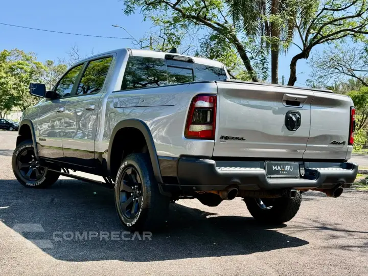 RAM 5.7 V8 1500 Rebel CD 4X4