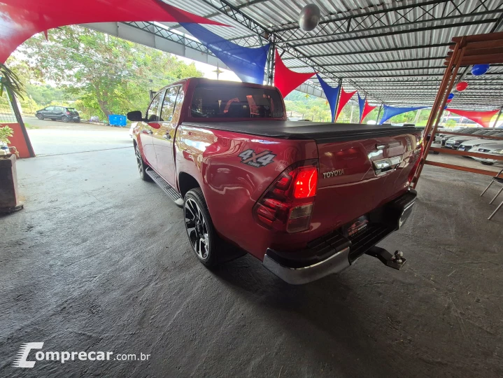 HILUX 2.8 SRX 4X4 CD 16V