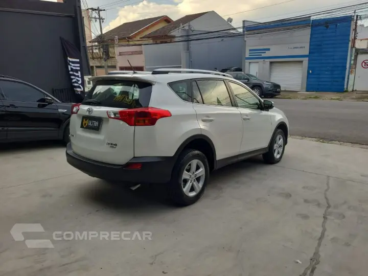 RAV4 2.0 4x4 16V Aut.