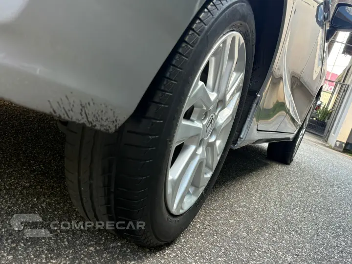 FIT 1.5 LX 16V