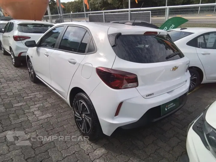 ONIX 1.0 TURBO FLEX LT AUTOMÁTICO