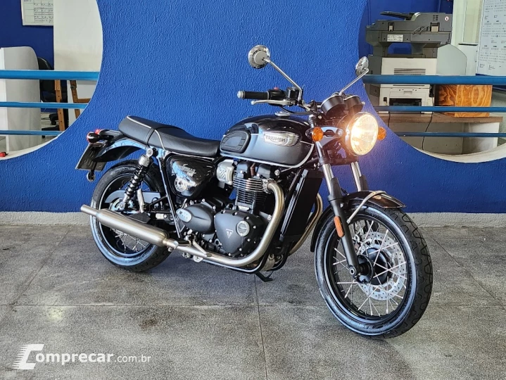 BONNEVILLE T100 900