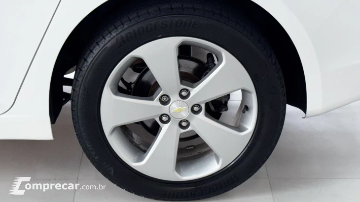 CRUZE 1.4 LT