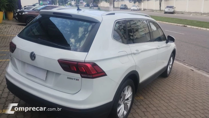 Tiguan Allspace 1.4 16V 4P TSI 250 FLEX TURBO COMFORTLINE AU
