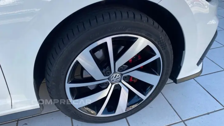 VOLKSWAGEN JETTA 2.0 350 TSI GLI DSG