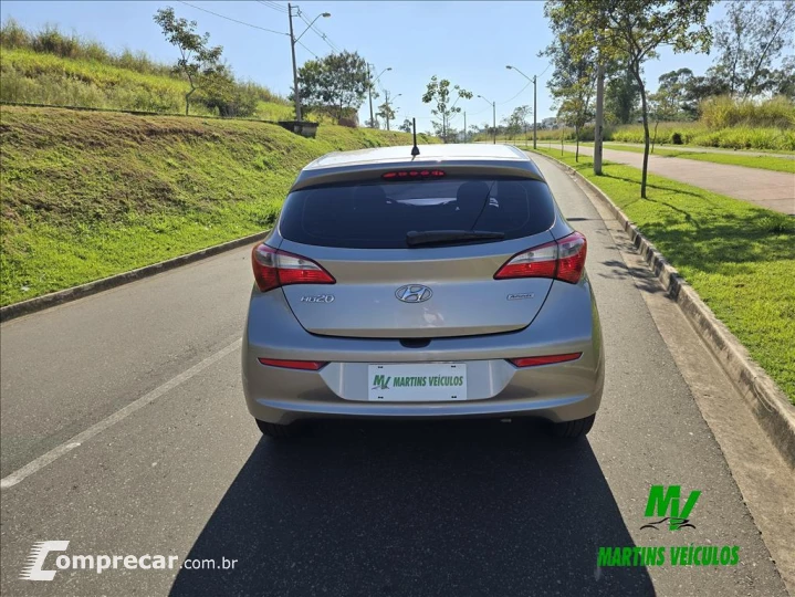 HB20 1.6 COMFORT PLUS 16V FLEX 4P AUTOMÁTICO