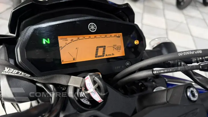 FZ25 ABS