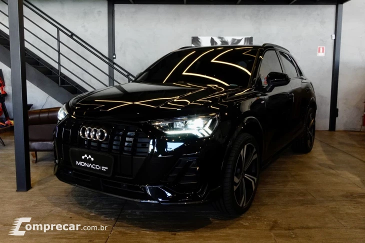 Q3 2.0 4P 40 TFSI PERFORMANCE BLACK QUATTRO TIPTRONIC AUTOMÁ
