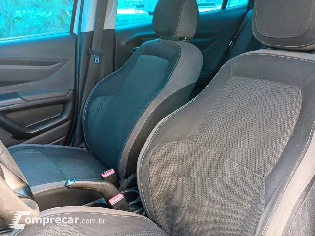 PRISMA - 1.4 MPFI LT 8V 4P MANUAL