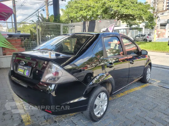 FIESTA 1.6 Rocam SE Sedan 8V
