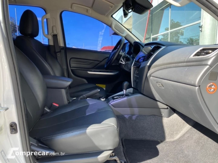 L200 TRITON 2.4 16V Turbo Sport Hpe-s CD 4X4