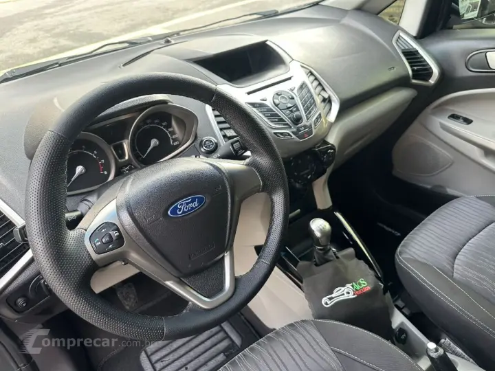 EcoSport TITANIUM 1.6 16V Flex 5p