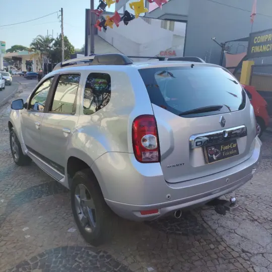 DUSTER TECHROAD 2.0 Hi-Flex 16V Aut.