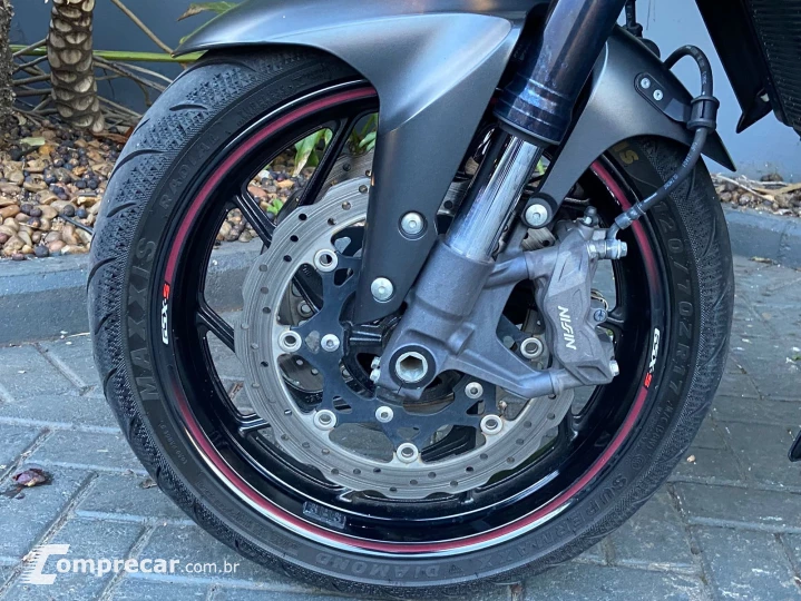 GSX-S 750