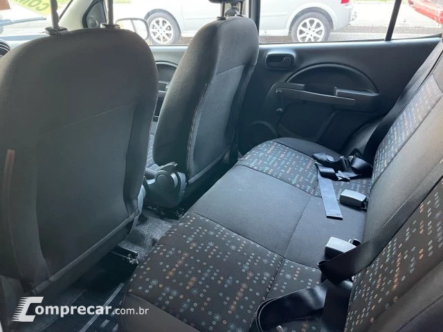 UNO - 1.0 EVO VIVACE 8V 4P MANUAL
