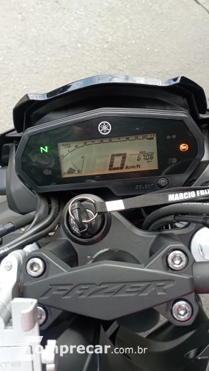 YAMAHA FZ25 FAZER