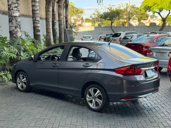 CITY 1.5 LX 16V