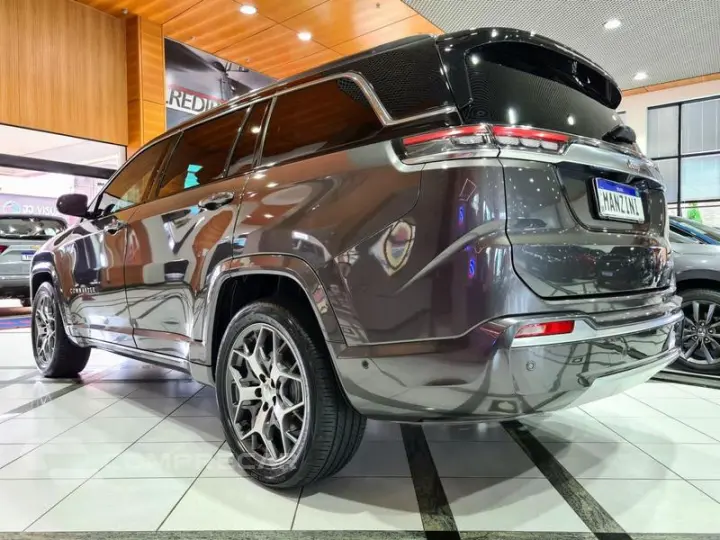 COMMANDER OVERLAND T270 1.3 TB FLEX AUT