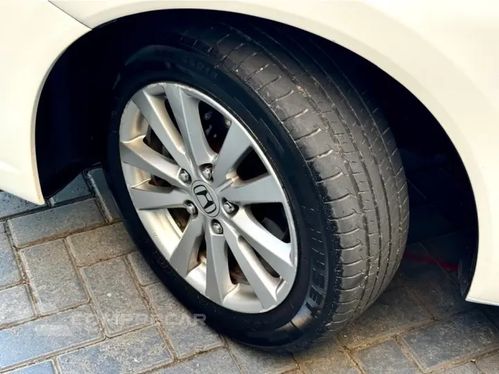 CIVIC 1.8 LXS 16V FLEX 4P AUTOMÁTICO