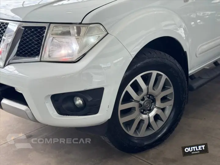 FRONTIER 2.5 SL 4X4 CD TURBO ELETRONIC DIESEL 4P