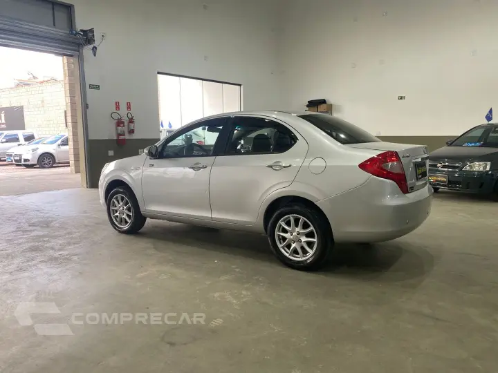 J3 1.4 Turin 16V Gasolina 4P Manual