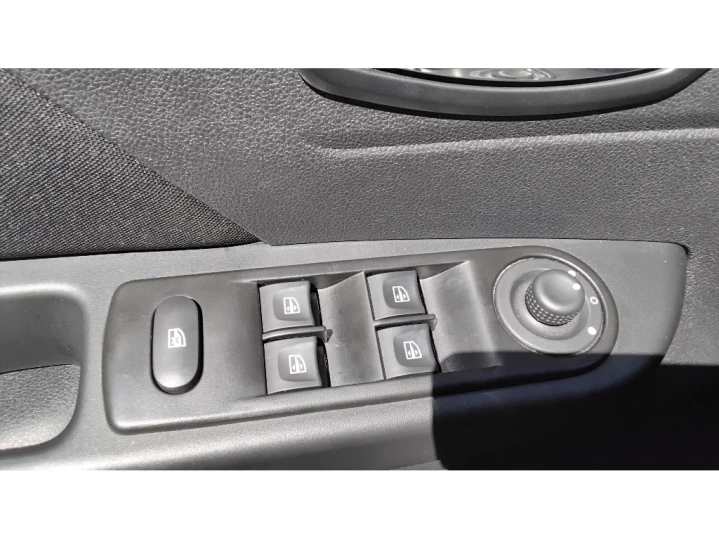 CAPTUR 1.6 16V SCE FLEX LIFE X-TRONIC