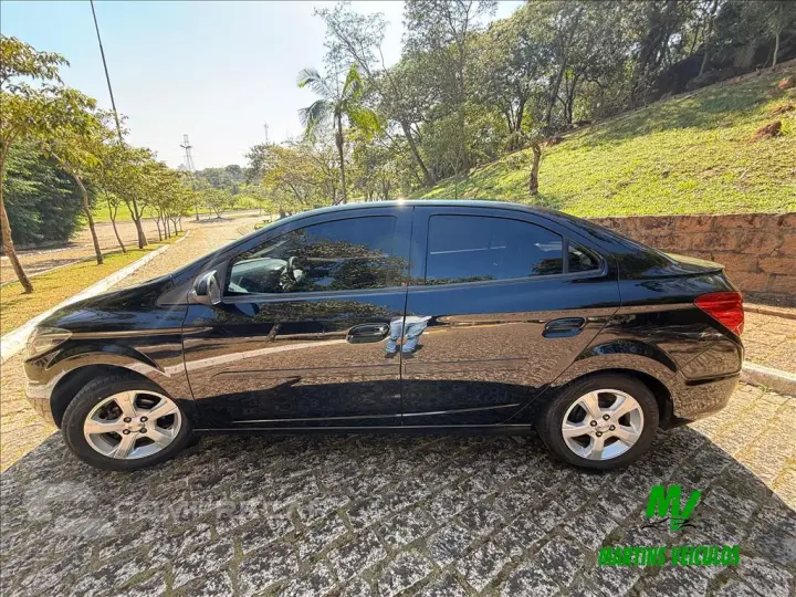 PRISMA 1.4 MPFI LT 8V FLEX 4P MANUAL