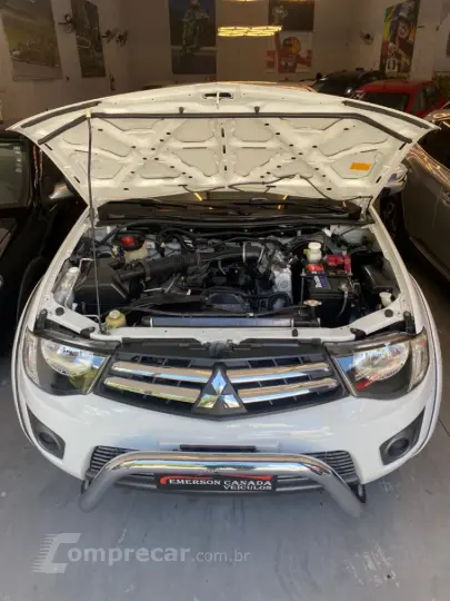 L200 TRITON 2.4 HLS 4X2 CD 16V