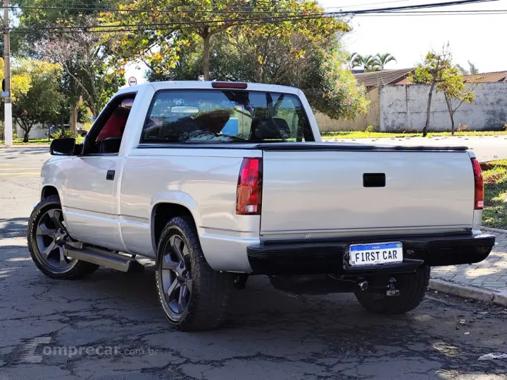 SILVERADO 4.2 D-20 4X2 CS 18V TURBO INTERCOOLER DIESEL 2P MA