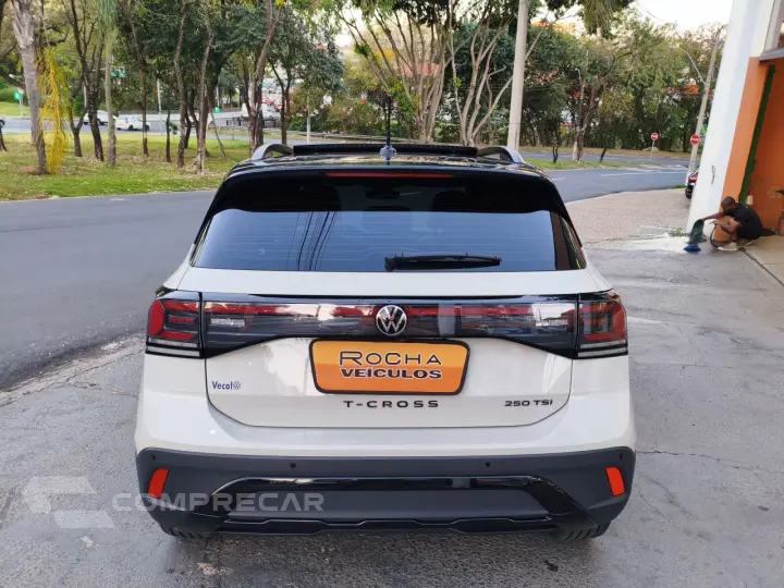 T-Cross 1.4 4P 250 TSI FLEX EXTREME HIGHLINE AUTOMÁTICO