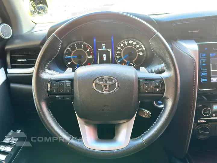 HILUX SW4 2.8 SRX 4X4 16V TURBO INTERCOOLER DIESEL 4P AUTOMÁ