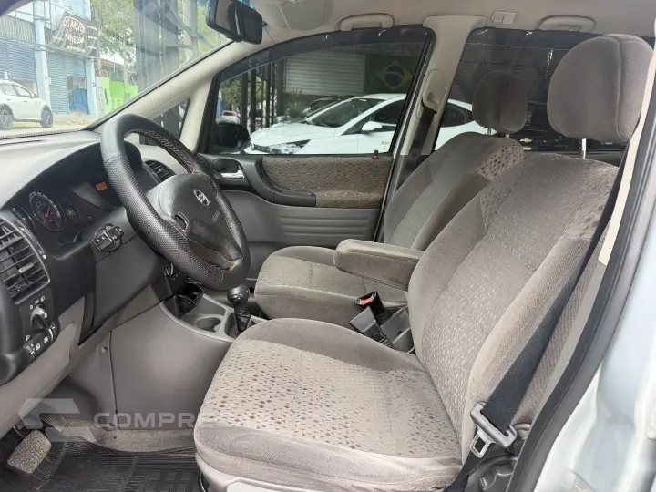 ZAFIRA 2.0 MPFI ELEGANCE 8V FLEX 4P AUTOMÁTICO