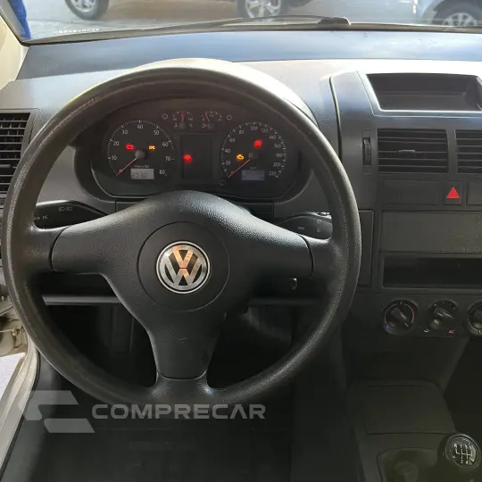 Polo SPORTLINE 1.6 Mi Total Flex 8V 5p