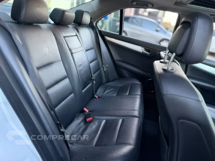 C 200 K 1.8 KOMPRESSOR CLASSIC 16V GASOLINA 4P AUTOMÁTICO