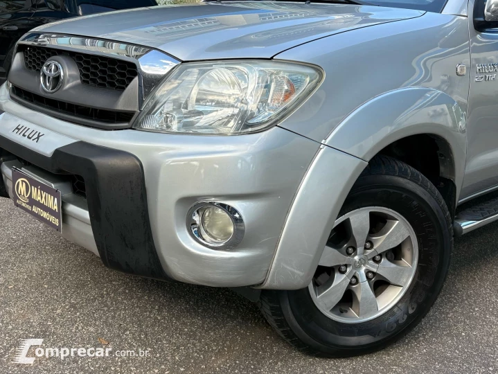 HILUX 2.7 VVT-I CD SR 4X2