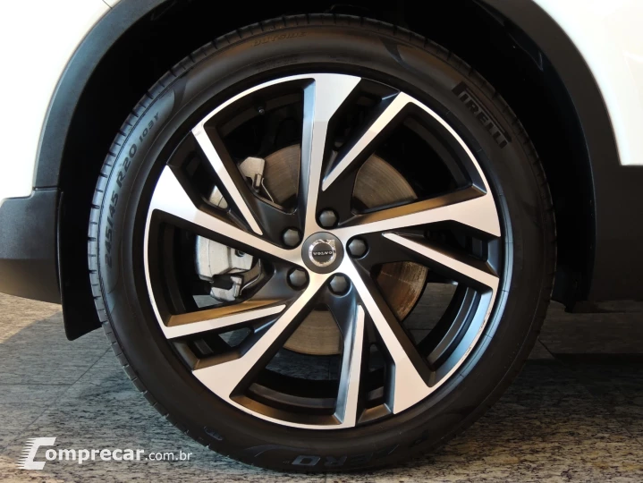 XC40 1.5 T5 Hybrid R-design FWD Geartronic