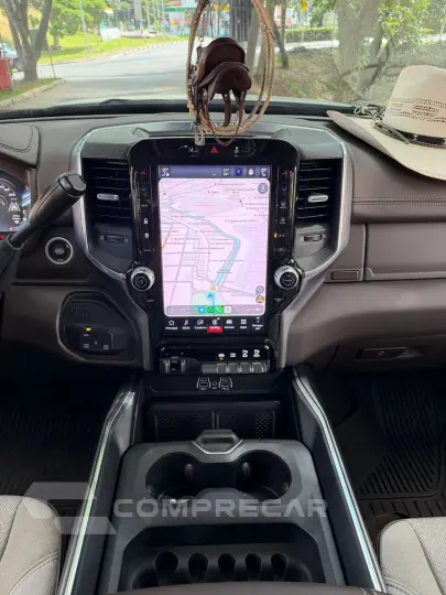 2500 6.7 I6 Turbo Laramie CD 4X4